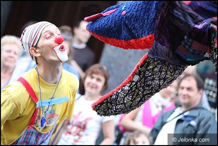 teatry-wyszy-na-jeleniogorskie-ulice-foto-52949