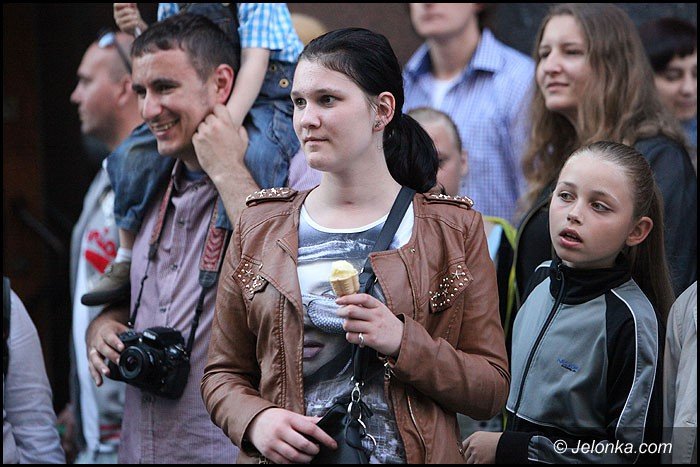 teatry-wyszy-na-jeleniogorskie-ulice-foto-52949