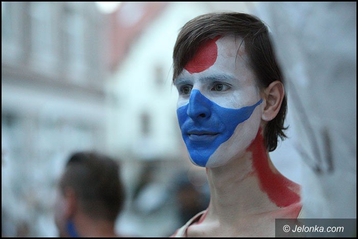 teatry-wyszy-na-jeleniogorskie-ulice-foto-52949