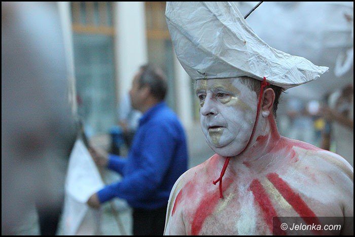 teatry-wyszy-na-jeleniogorskie-ulice-foto-52949