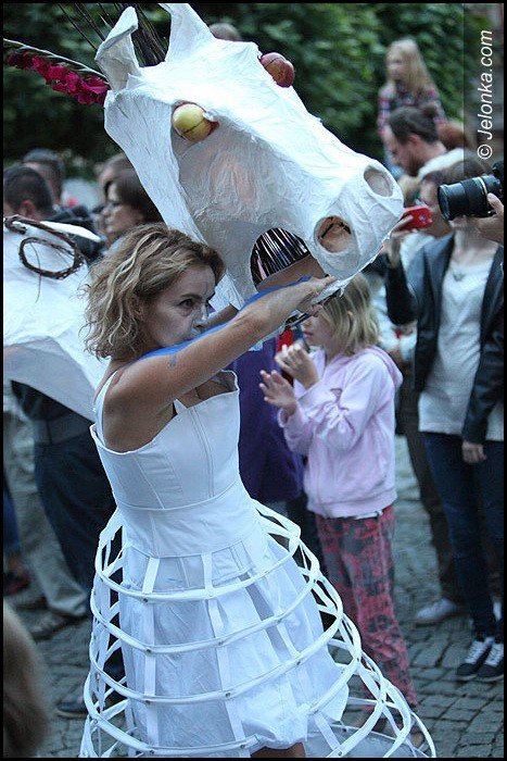 teatry-wyszy-na-jeleniogorskie-ulice-foto-52949