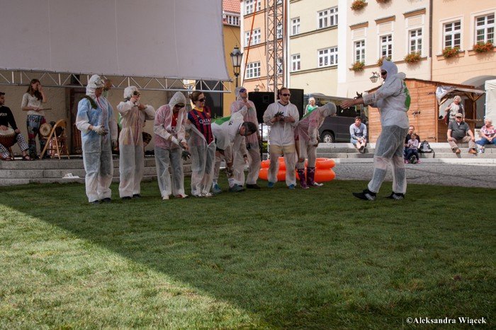 teatr-uliczny-rzadzi-drugi-dzien-foto-52961