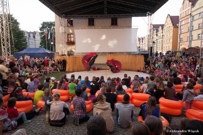teatr-uliczny-rzadzi-drugi-dzien-foto-52961