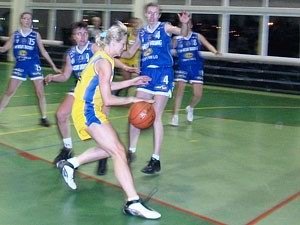 azs-kolegium-karkonoskie-kania-torun-relacja-i-foto-z-meczu-koszykowki-5299