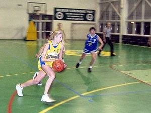 azs-kolegium-karkonoskie-kania-torun-relacja-i-foto-z-meczu-koszykowki-5299