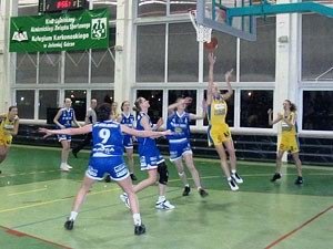 azs-kolegium-karkonoskie-kania-torun-relacja-i-foto-z-meczu-koszykowki-5299