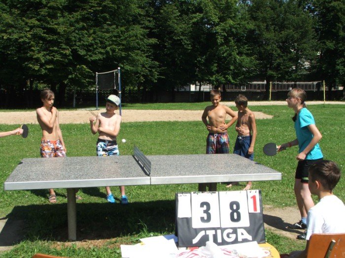 sportowa-rywalizacja-w-turnieju-pingponga-foto-53002