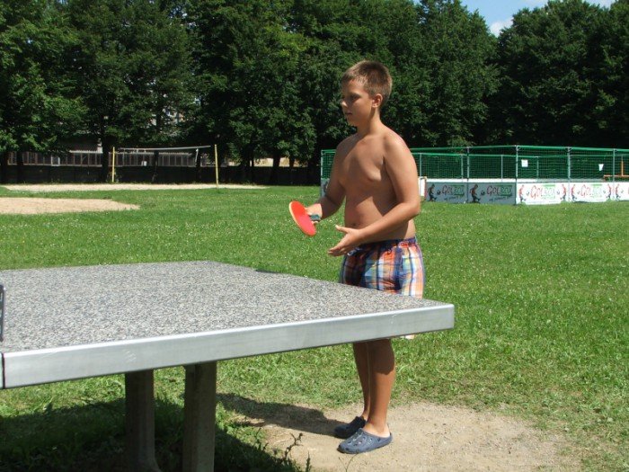 sportowa-rywalizacja-w-turnieju-pingponga-foto-53002