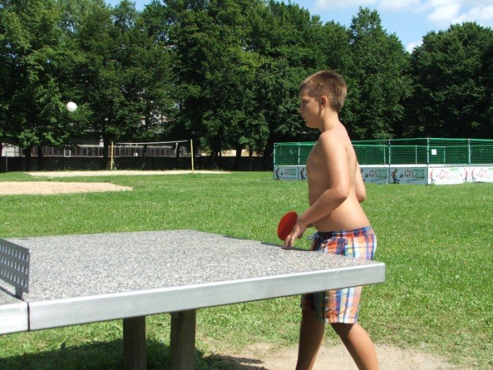 sportowa-rywalizacja-w-turnieju-pingponga-foto-53002
