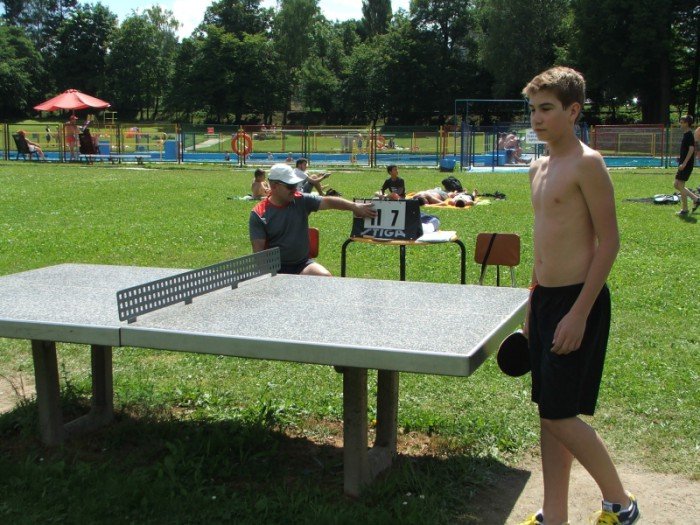 sportowa-rywalizacja-w-turnieju-pingponga-foto-53002