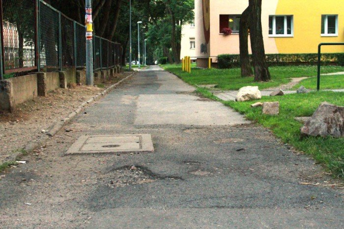 mieszkancy-doczekaja-sie-remontu-chodnikow-foto-53027