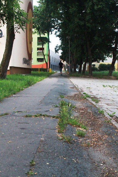 mieszkancy-doczekaja-sie-remontu-chodnikow-foto-53027