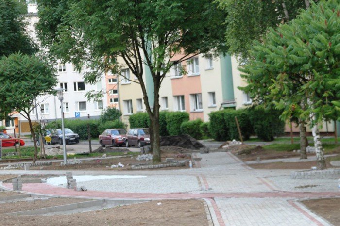 powstaje-plac-rekreacyjny-przy-karowicza-foto-53048
