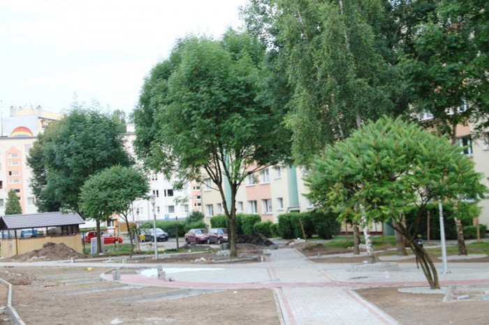powstaje-plac-rekreacyjny-przy-karowicza-foto-53048