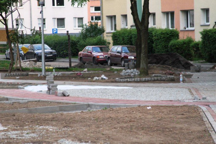 powstaje-plac-rekreacyjny-przy-karowicza-foto-53048