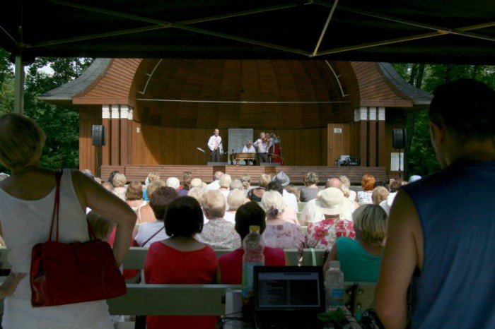 lekko-i-przyjemnie-na-koncercie-promenadowym-foto-53061
