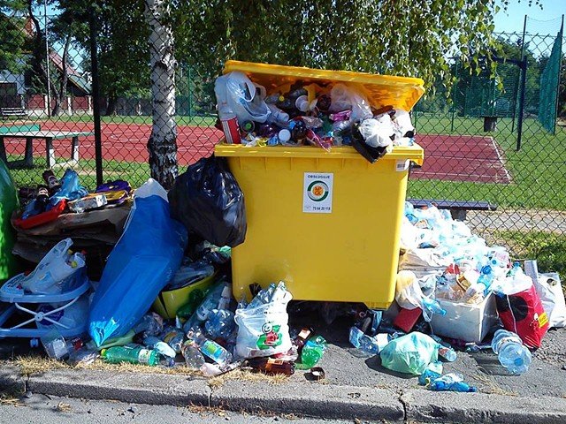 zamiast-smietnika-smietnisko-foto-53088