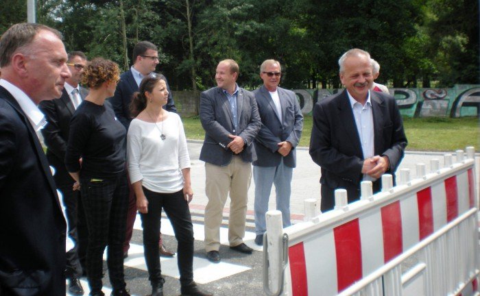 acznik-ulicy-spodzielczej-z-lubanska-otwarty-foto-53121
