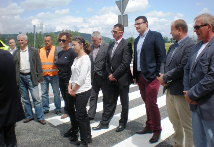 acznik-ulicy-spodzielczej-z-lubanska-otwarty-foto-53121