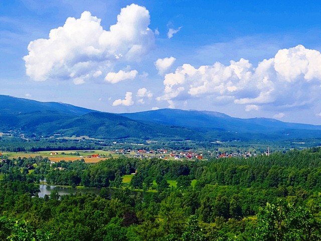 park-w-bukowcu-zdobyty-podczas-spaceru-z-kijkami-foto-53151