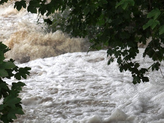 ulewa-narobia-szkod-foto-53157
