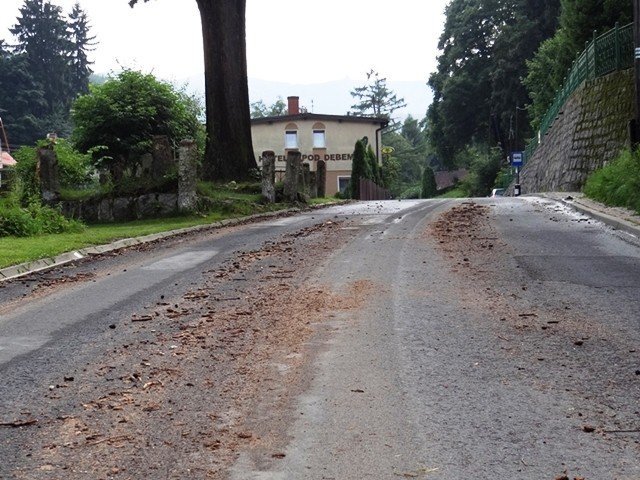 ulewa-narobia-szkod-foto-53157