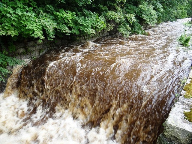 ulewa-narobia-szkod-foto-53157