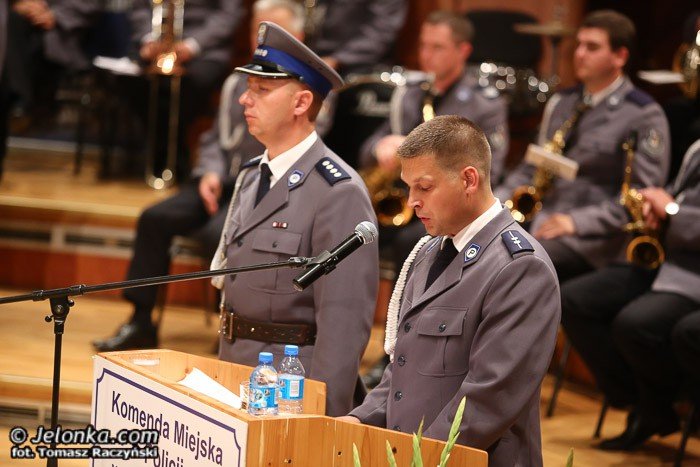 jeleniogorscy-policjanci-obchodzili-swoje-swieto-foto-53177