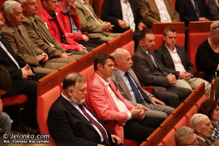jeleniogorscy-policjanci-obchodzili-swoje-swieto-foto-53177