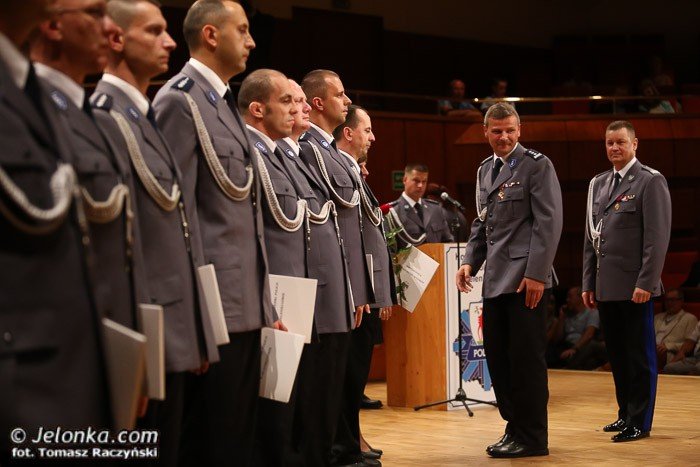 jeleniogorscy-policjanci-obchodzili-swoje-swieto-foto-53177