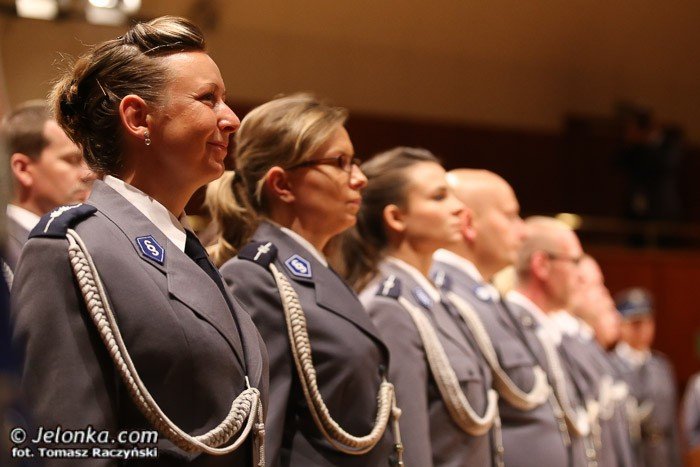 jeleniogorscy-policjanci-obchodzili-swoje-swieto-foto-53177