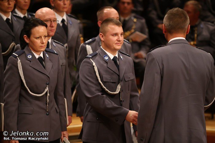 jeleniogorscy-policjanci-obchodzili-swoje-swieto-foto-53177
