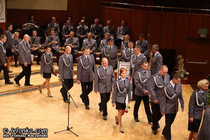 jeleniogorscy-policjanci-obchodzili-swoje-swieto-foto-53177