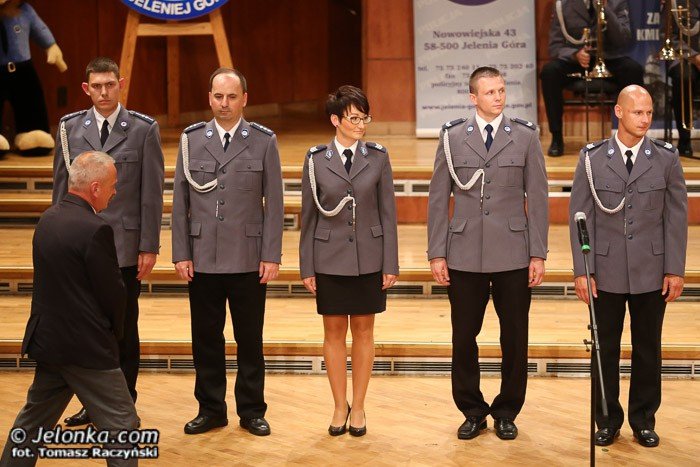 jeleniogorscy-policjanci-obchodzili-swoje-swieto-foto-53177