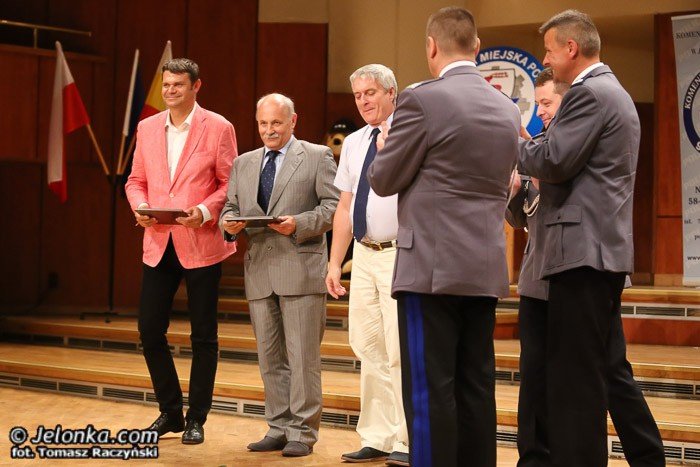 jeleniogorscy-policjanci-obchodzili-swoje-swieto-foto-53177