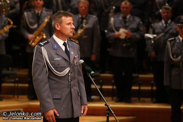 jeleniogorscy-policjanci-obchodzili-swoje-swieto-foto-53177