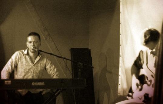 nastrojowy-i-energiczny-koncert-simplefields-foto-53193