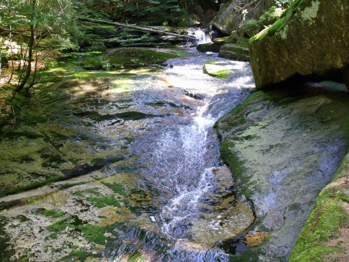 to-warto-zobaczyc-jodowa-dolina-i-jej-wodospady-foto-53213