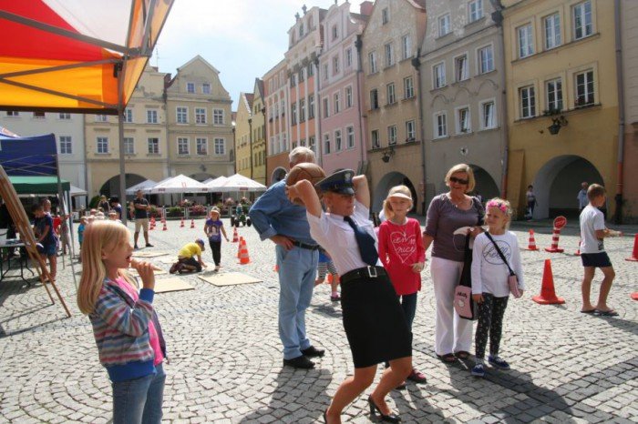 o-bezpieczenstwie-poprzez-swietna-zabawe-foto-53288