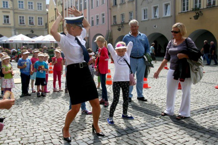 o-bezpieczenstwie-poprzez-swietna-zabawe-foto-53288