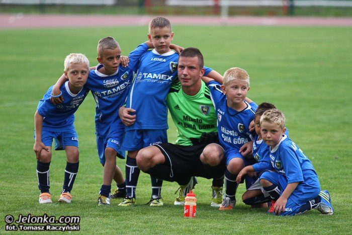 kontrowersyjny-karny-na-wage-trzech-punktow-foto-53290