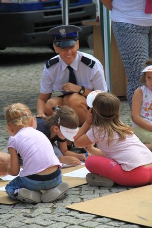bezpieczne-wakacje-z-jeleniogorskimi-policjantami-foto-53334