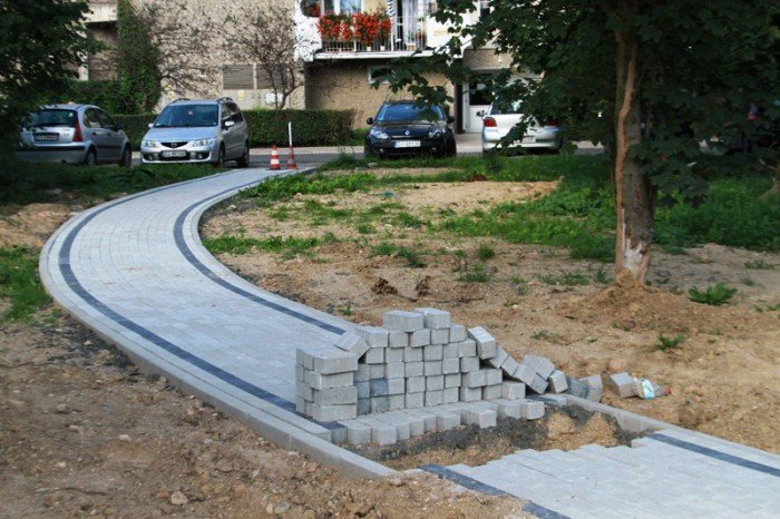trwaja-prace-na-budowie-nowego-centrum-na-zabobrzu-foto-53447