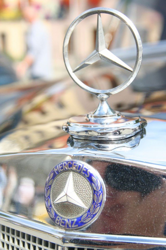 jeleniogorzanie-podziwiali-stare-mercedesy-foto-53462