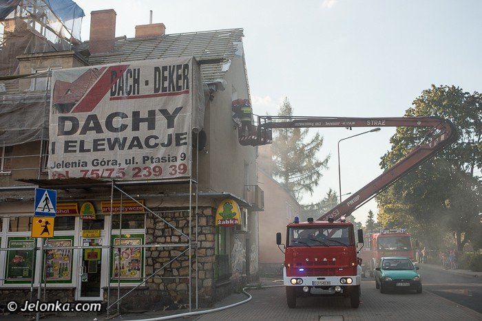 pozar-w-budynku-mieszkalnym-przy-morcinka-foto-53547