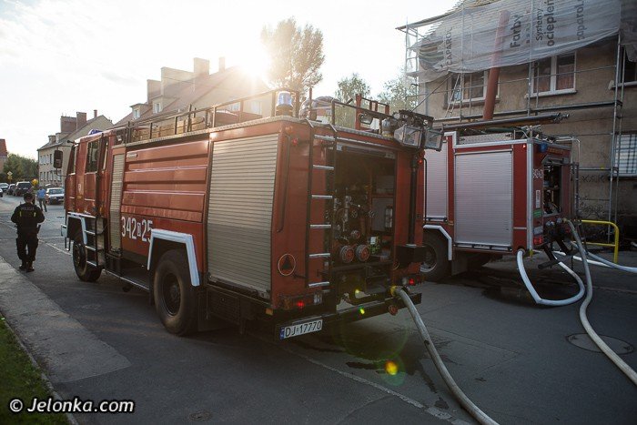 pozar-w-budynku-mieszkalnym-przy-morcinka-foto-53547