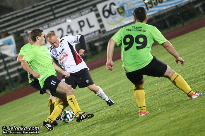 pub-gol-rozpocza-sezon-od-zwyciestwa-foto-53560