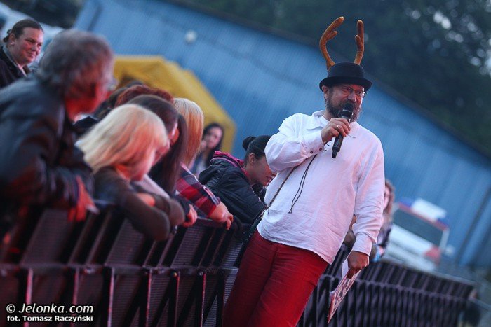 wrzesien-jeleniogorski-ruszy-na-lotnisku-foto-53569
