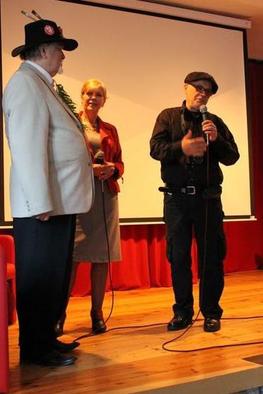 finisaz-wystawy-jerzego-jerycha-w-piechowicach-foto-53598