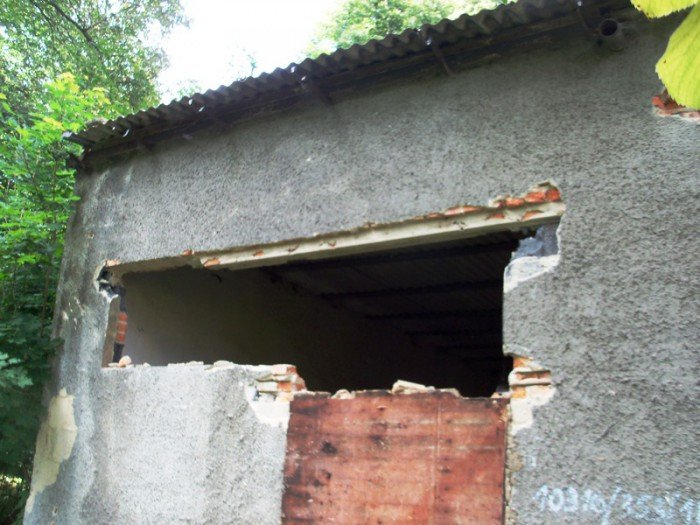 czytelnicy-dawny-pgr-sie-wali-jest-zagrozeniem-foto-53607